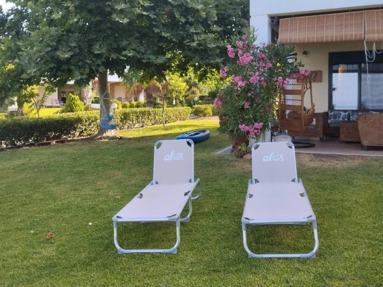 Villa 3Ω Néa Skióni Eksteriør bilde